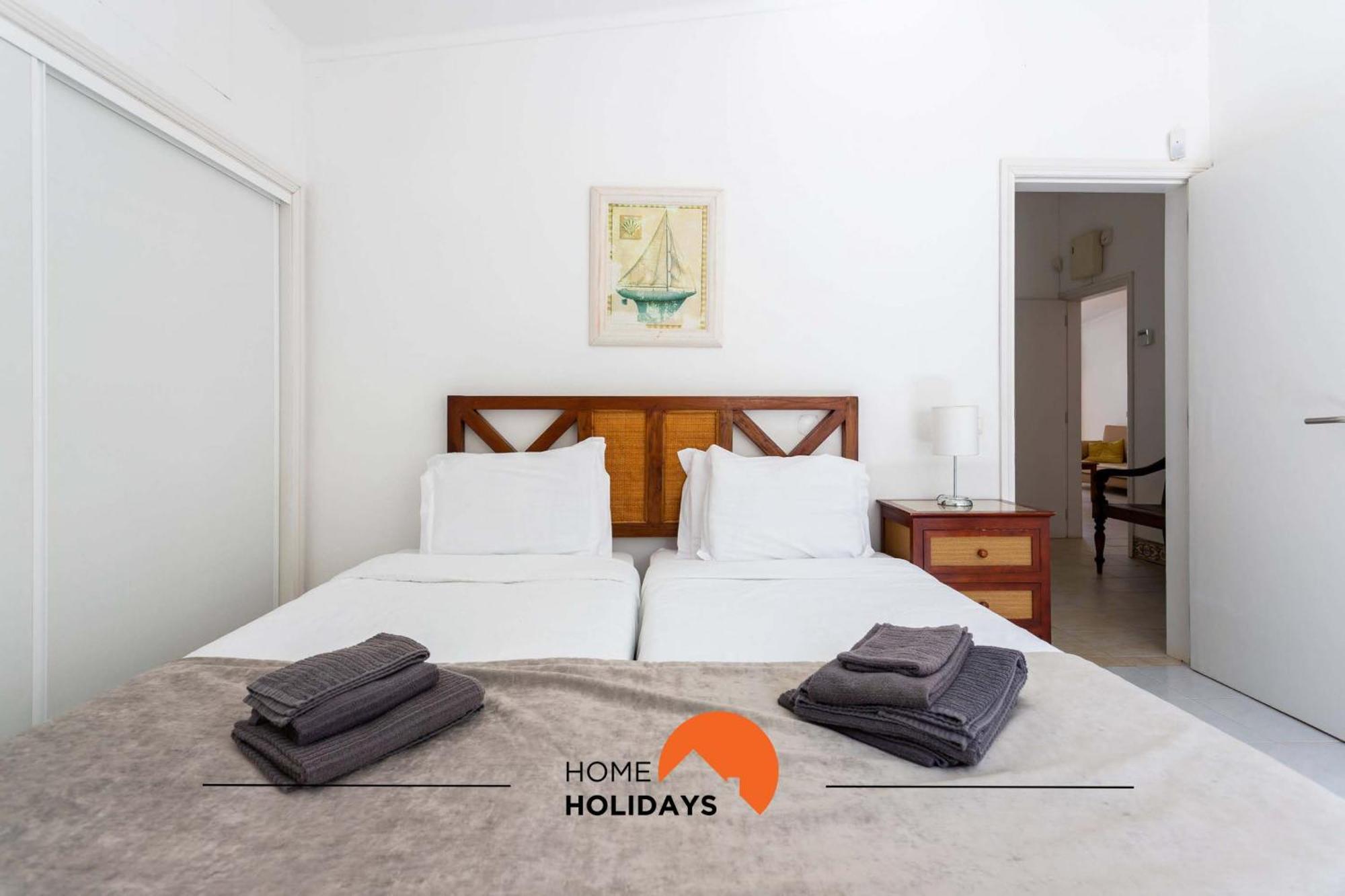 #134 Dias 2 By Holidays *